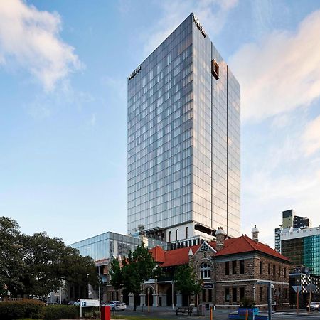 The Westin Perth Hotel Exterior foto The building in 2016