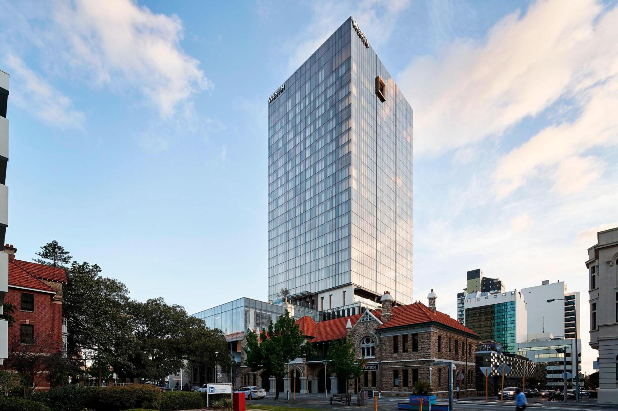 The Westin Perth Hotel Exterior foto The building in 2016